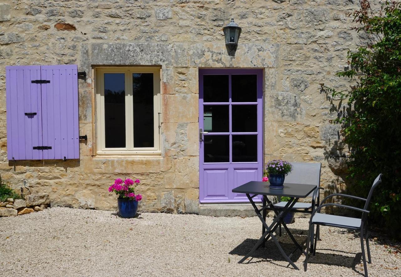 Gite Rural La Maison Mauve Ventouse Eksteriør billede