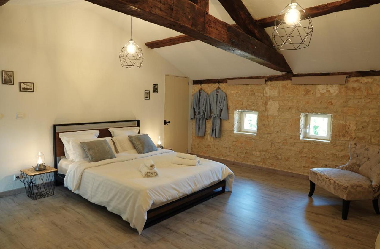 Gite Rural La Maison Mauve Ventouse Eksteriør billede