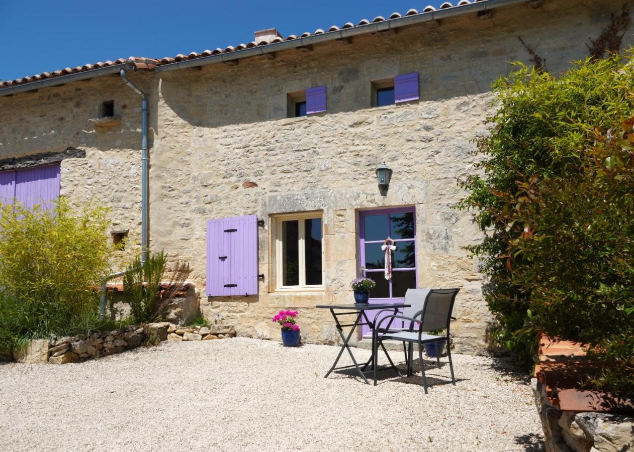 Gite Rural La Maison Mauve Ventouse Eksteriør billede